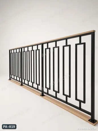 Barandal en hierro negro con diseño geométrico rectangular y pasamanos en madera – PA-019 | Aluminazca Medellín