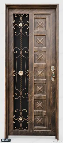 Puerta café de paneles con reja forjada decorativa – PU-022 | Aluminazca Medellín