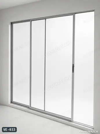 Ventanal corredizo de 4 paños en aluminio blanco con vidrio esmerilado – VE-033 | Aluminazca Medellín